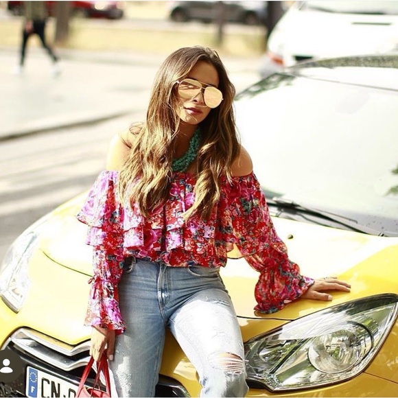 Forever 21 Vibrant Floral Off-Shoulder Blouse - Picture 2 of 8